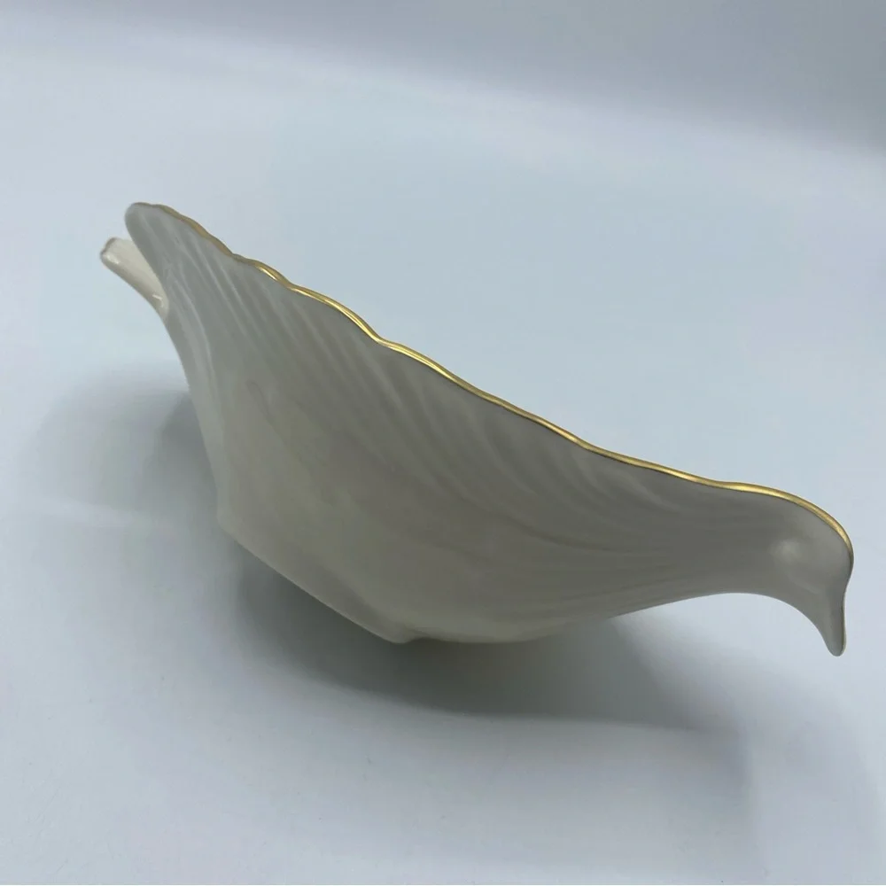 Lenox Dove Collection Open Candy Dish Ivory Gold Trim Bird China Porcelain USA - Picture 5 of 6